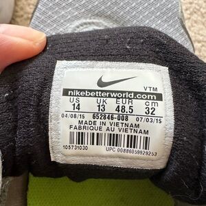 Nike Black and Gray Athletic Shoes